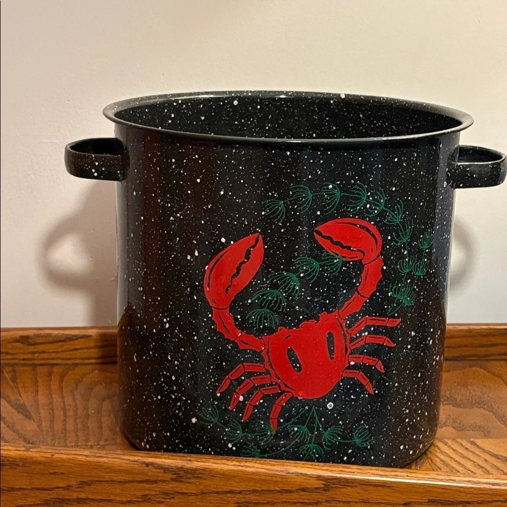 Vintage Enamel Extra Large Crab Boiling Pot Seafood Boil or Canning / Stock Pot